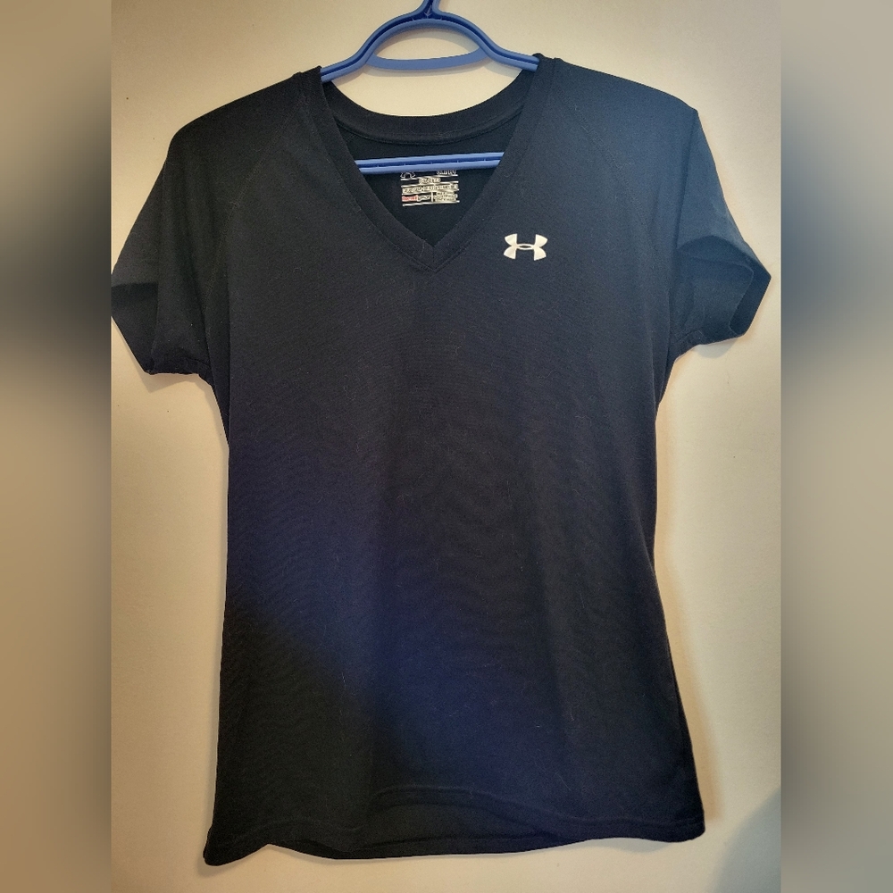 Under Armour workout shirt - women's small